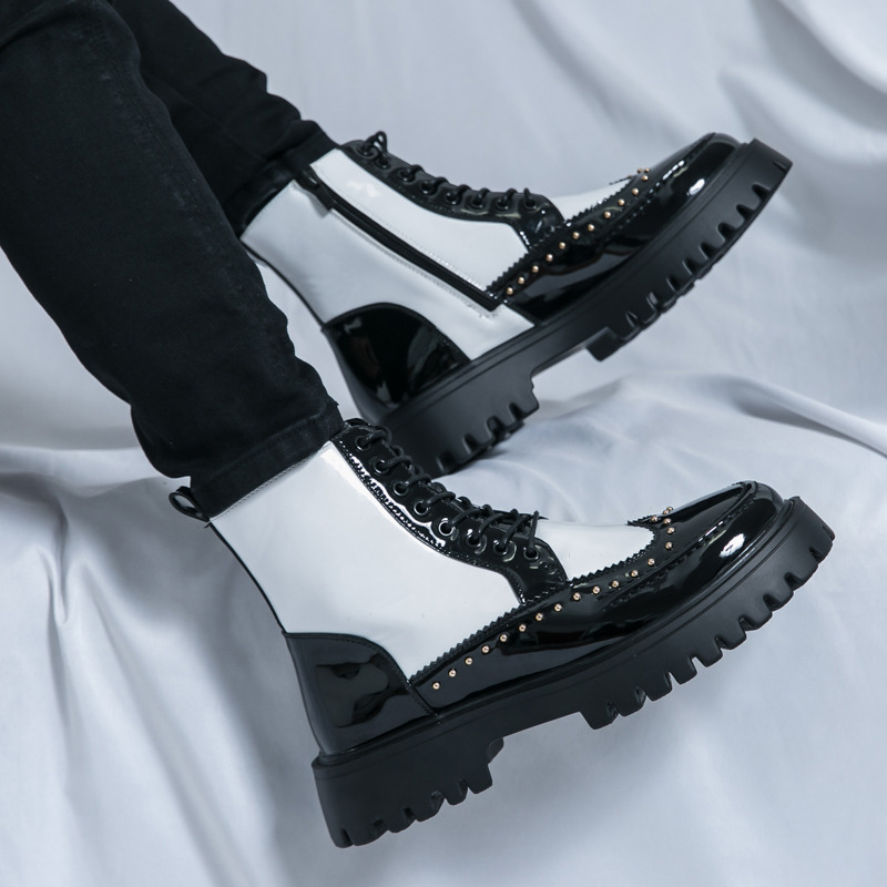 Botas de cano alto com rebites - Parade Fashion Street avaliação e preço