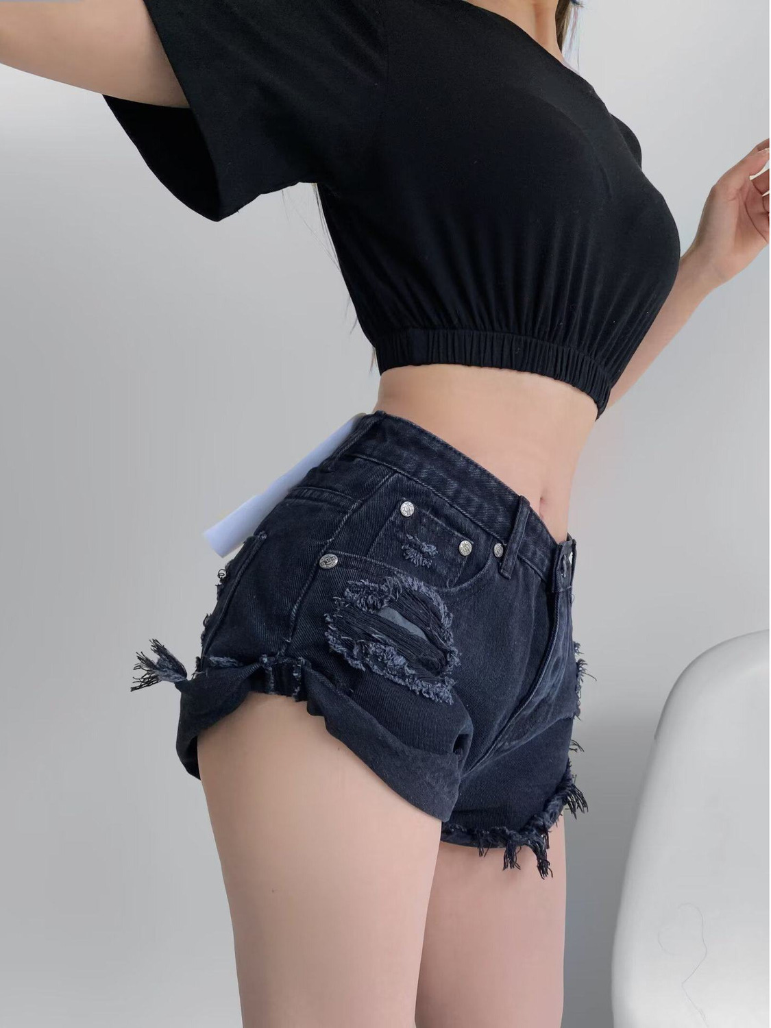 Shorts Jeans Feminino Y2K de C - Distressed Jean Rip avaliação e preço